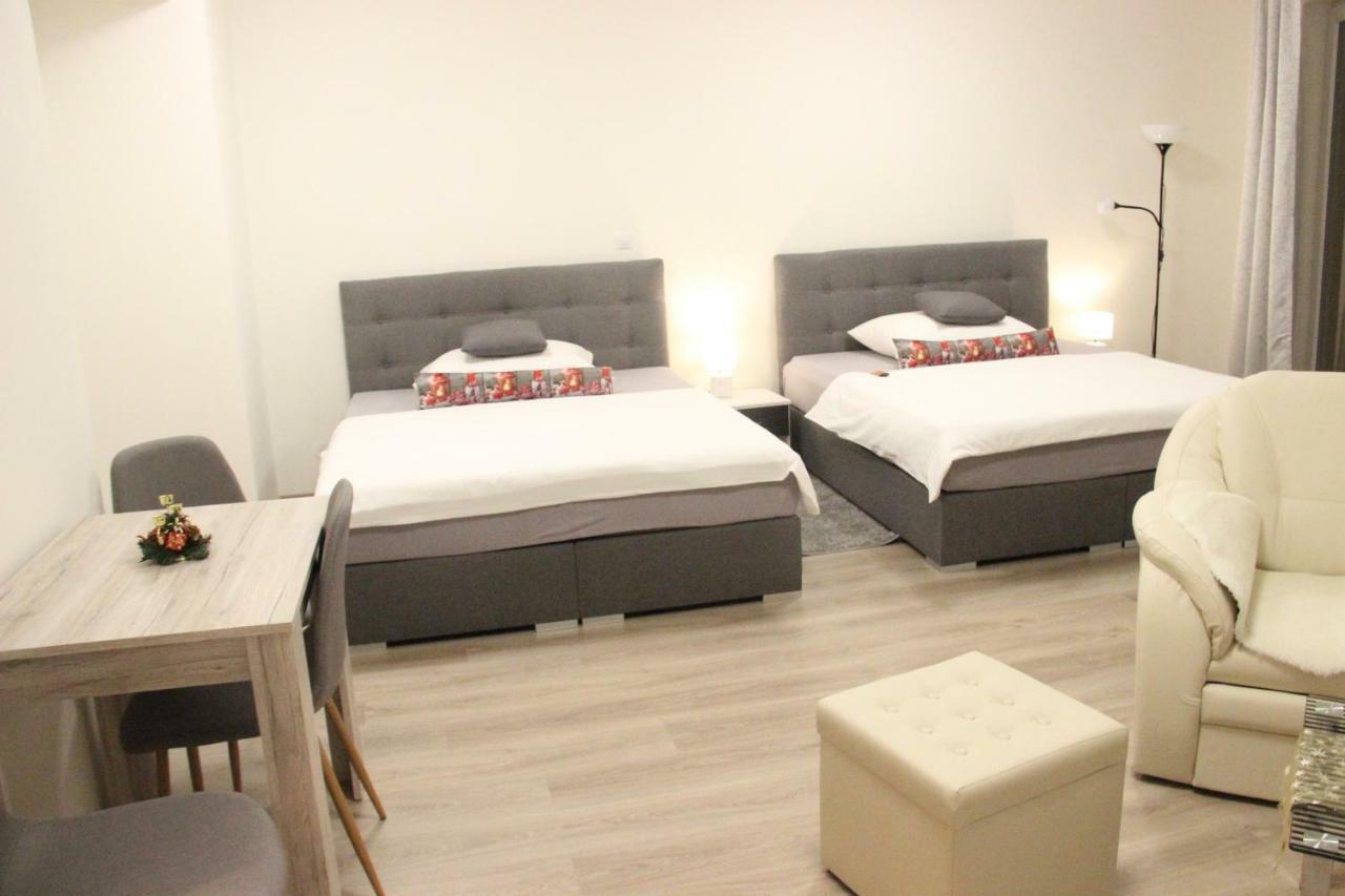 Apartman Praha Leilighet Eksteriør bilde